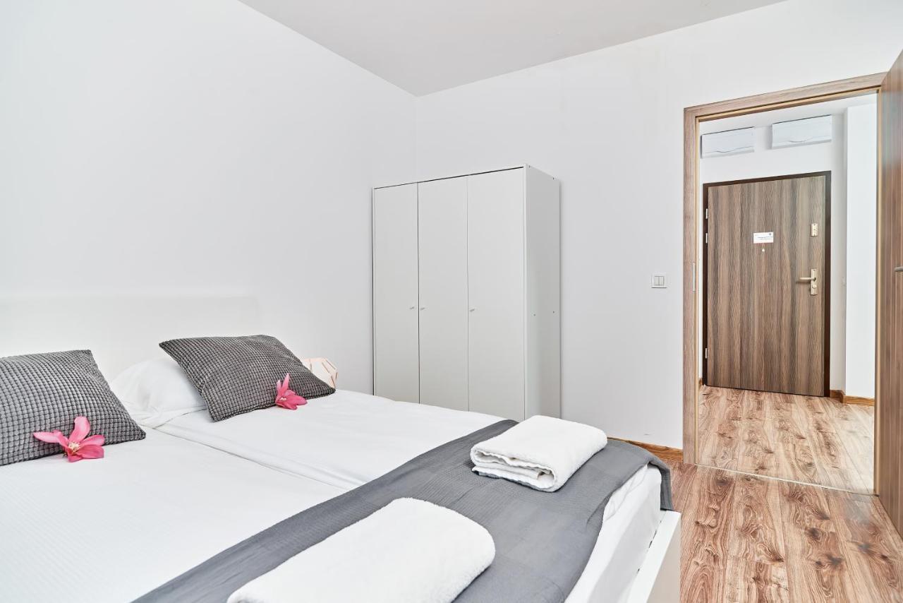 Modern Apartments Wroclaw By Renters Εξωτερικό φωτογραφία