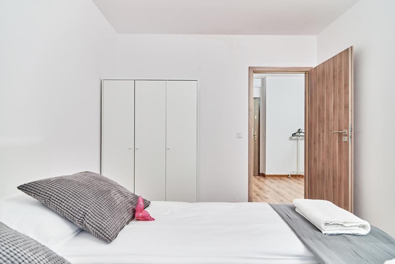 Modern Apartments Wroclaw By Renters Εξωτερικό φωτογραφία