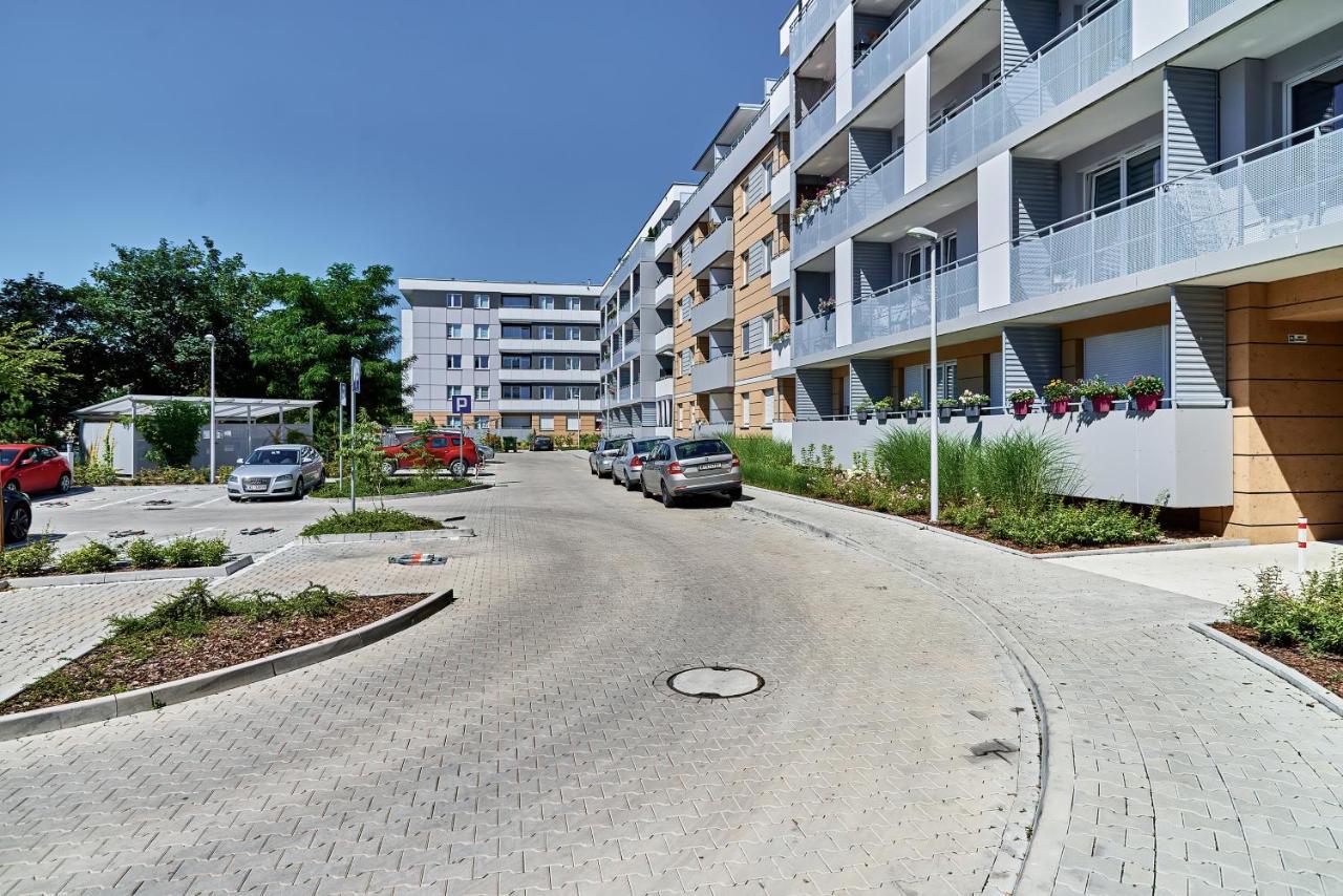 Modern Apartments Wroclaw By Renters Εξωτερικό φωτογραφία