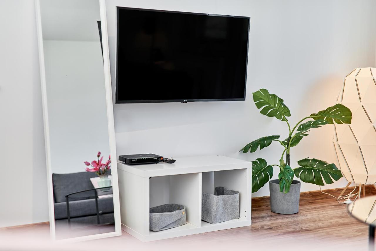 Modern Apartments Wroclaw By Renters Εξωτερικό φωτογραφία
