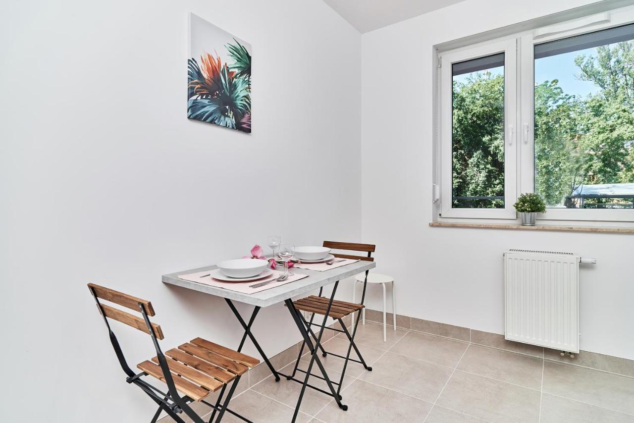 Modern Apartments Wroclaw By Renters Εξωτερικό φωτογραφία